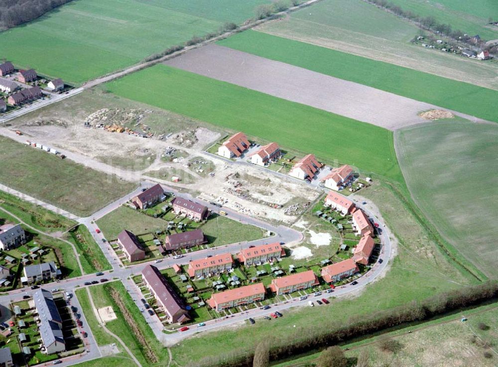 Luftbild Dallgow - Mehrfamilienwohnhausneubau der MÜBAU an der Triftstraße in 14624 Dallgow.