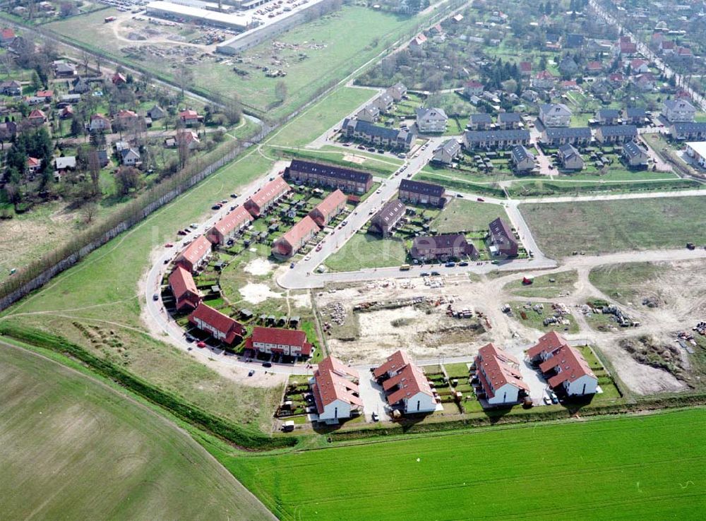 Luftaufnahme Dallgow - Mehrfamilienwohnhausneubau der MÜBAU an der Triftstraße in 14624 Dallgow.