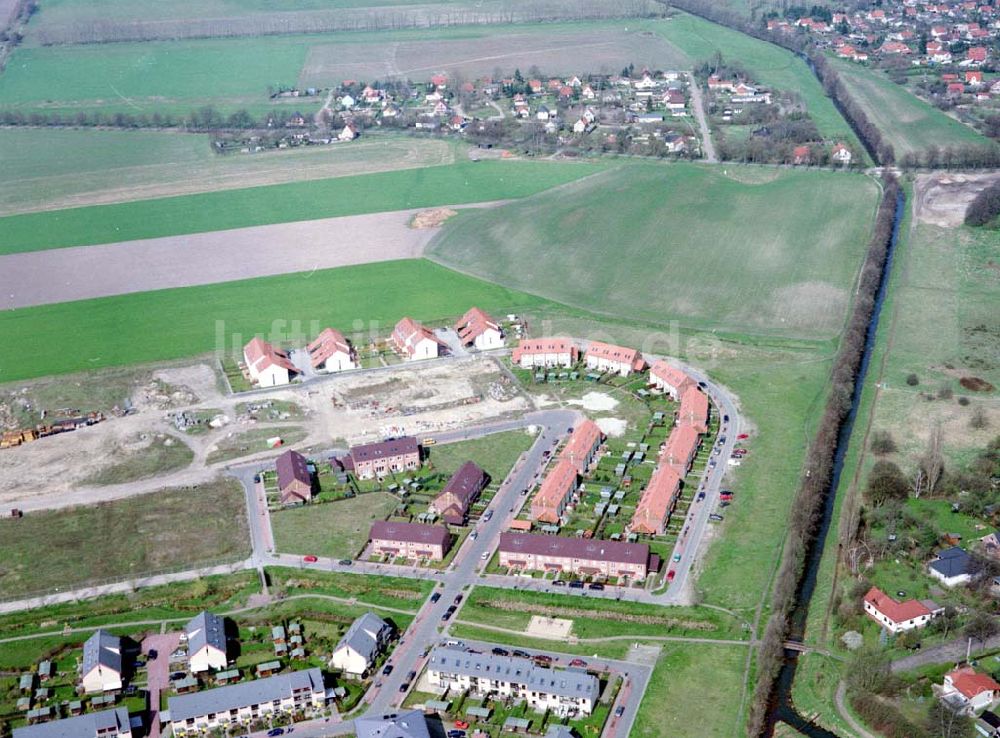 Luftaufnahme Dallgow - Mehrfamilienwohnhausneubau der MÜBAU an der Triftstraße in 14624 Dallgow.