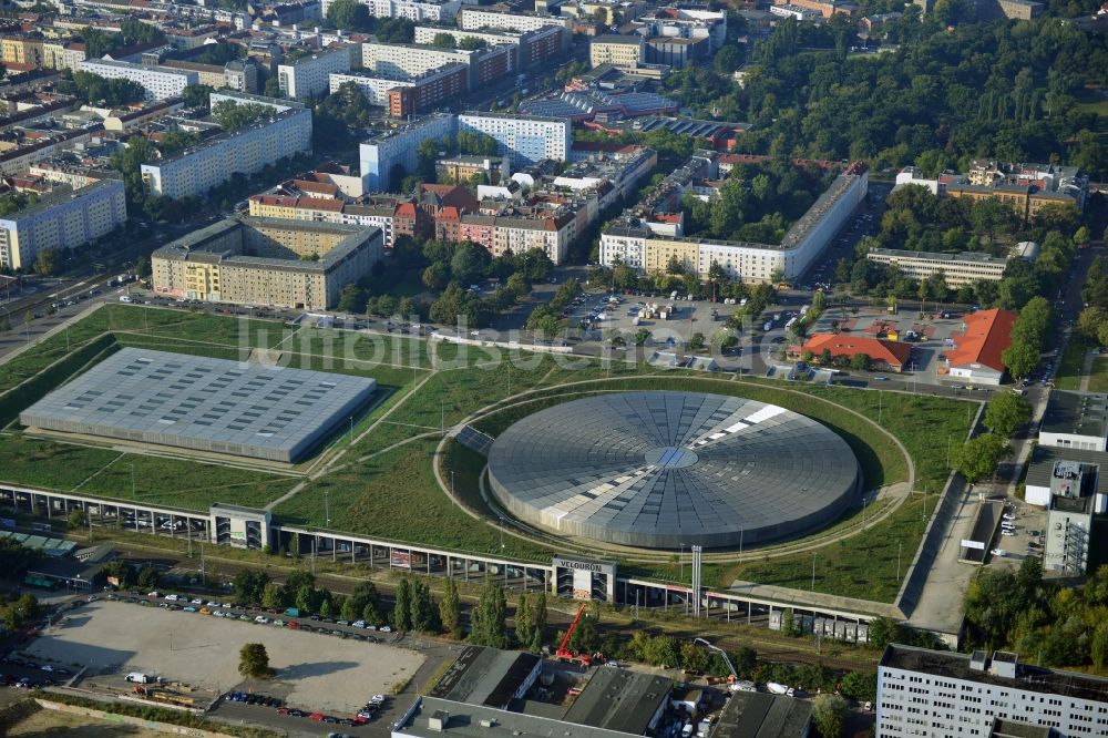 Berlin aus der Vogelperspektive: Mehrzweckhalle und Veranstaltungshalle Velodrom in Berlin