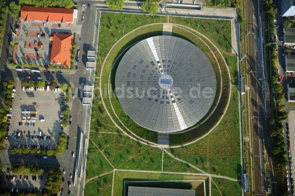 Berlin von oben - Mehrzweckhalle und Veranstaltungshalle Velodrom in Berlin