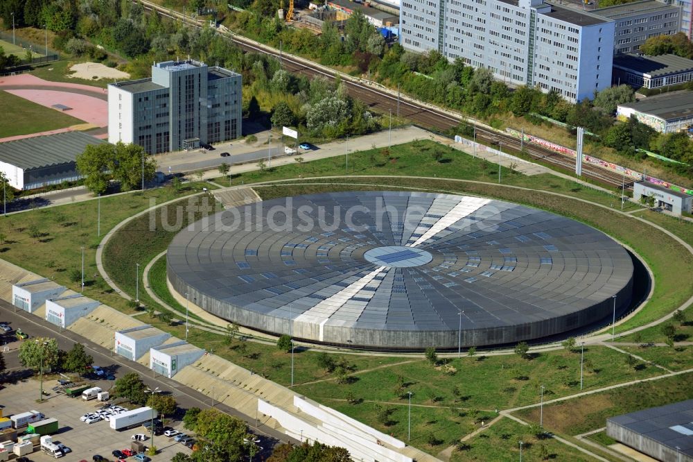 Luftaufnahme Berlin - Mehrzweckhalle und Veranstaltungshalle Velodrom in Berlin