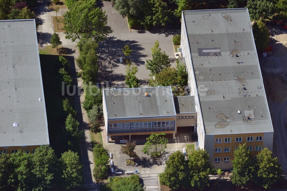 Luftaufnahme Berlin OT Hellersdorf - Melanchthon-Gymnasium im Ortsteil Hellersdorf in Berlin