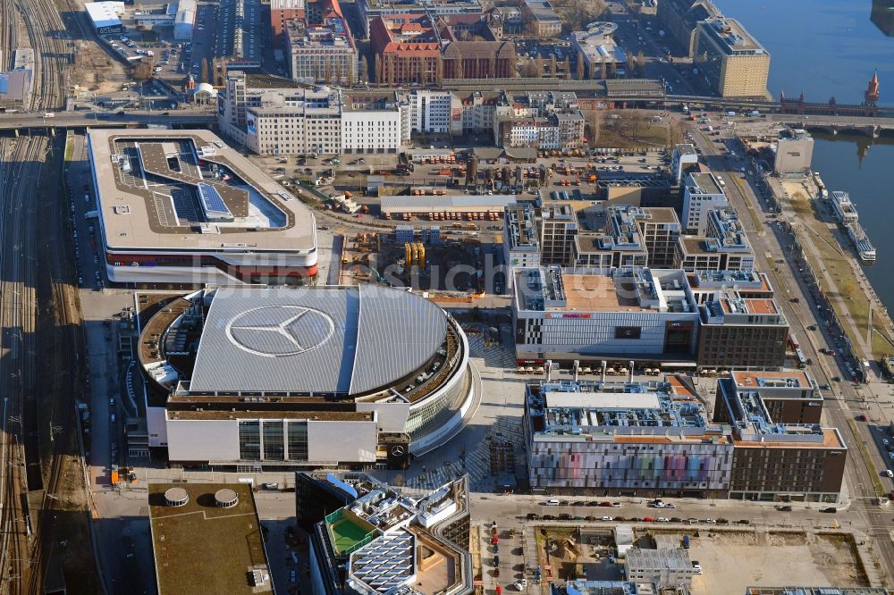 Berlin aus der Vogelperspektive: Mercedes-Benz-Arena im Anschutz Areal im Stadtteil Friedrichshain in Berlin