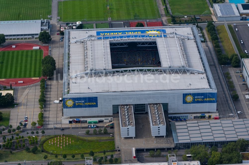 Luftaufnahme Düsseldorf - MERKUR SPIEL-ARENA in Düsseldorf im Bundesland Nordrhein-Westfalen