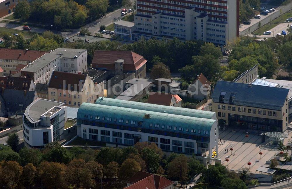 Luftaufnahme Merseburg - Merseburg 21.09.2006 Blick auf den Gebäude- und Bürokomplex und die Spakasse Merseburg in der Gotthardstraße