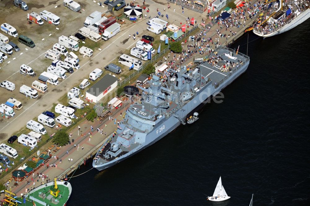 Rostock von oben - Messe auf einem Schiff - Spezialschiff der Bundesmarine im Hafen in Rostock im Bundesland Mecklenburg-Vorpommern