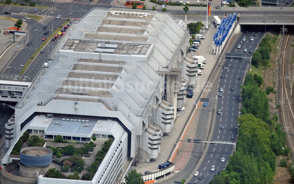 Luftaufnahme Berlin - Messegelände Berlin mit dem Kongreßzentrum ICC am Funkturm