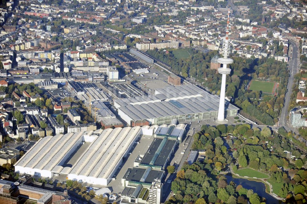 Hamburg aus der Vogelperspektive: Messegelände und Fernsehturm Hamburg