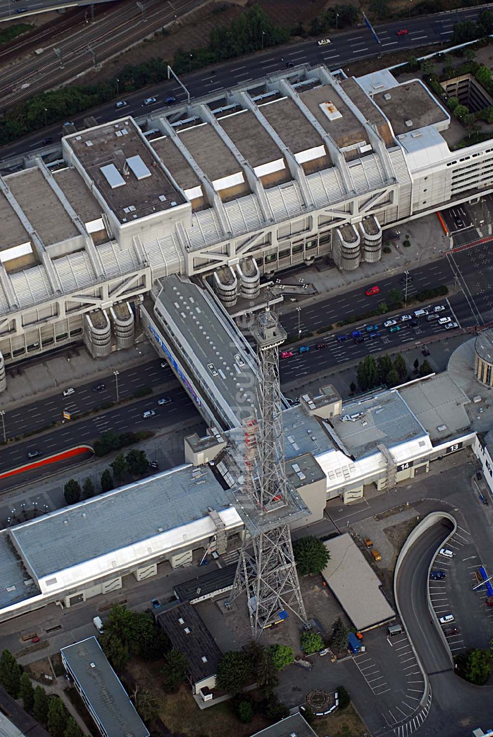 Luftaufnahme Berlin - Messegelände und Funkturm in Berlin-Charlottenburg