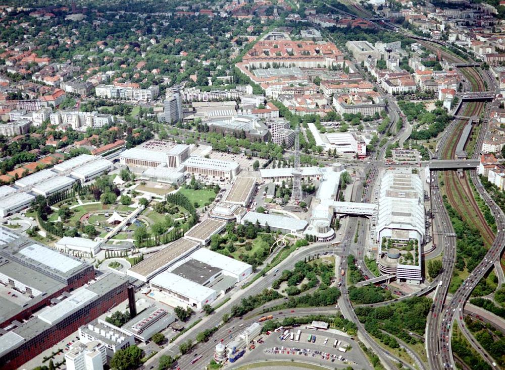 Berlin - Charlottenburg von oben - Messegelände und ICC in Berlin - Charlottenburg