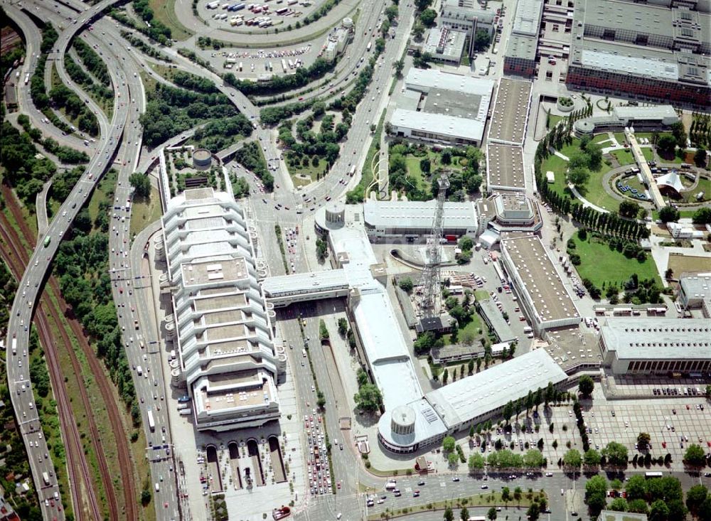 Luftaufnahme Berlin - Charlottenburg - Messegelände, ICC und Funkturm in Berlin - Charlottenburg