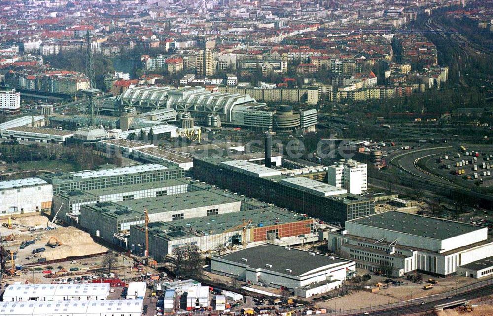 Berlin - Charlottenburg von oben - Messegeländeerweiterung am Funkturm