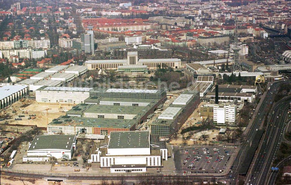 Berlin - Charlottenburg aus der Vogelperspektive: Messegeländeerweiterung am Funkturm