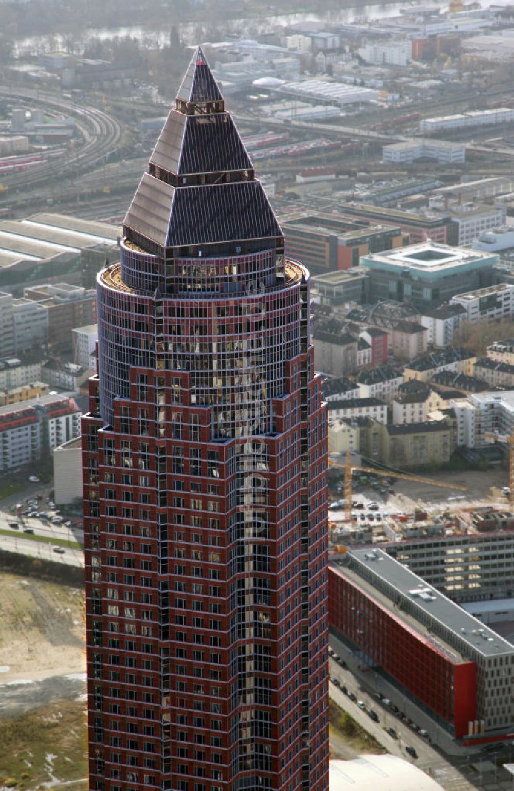 Frankfurt am Main von oben - Messeturm Frankfurt am Main