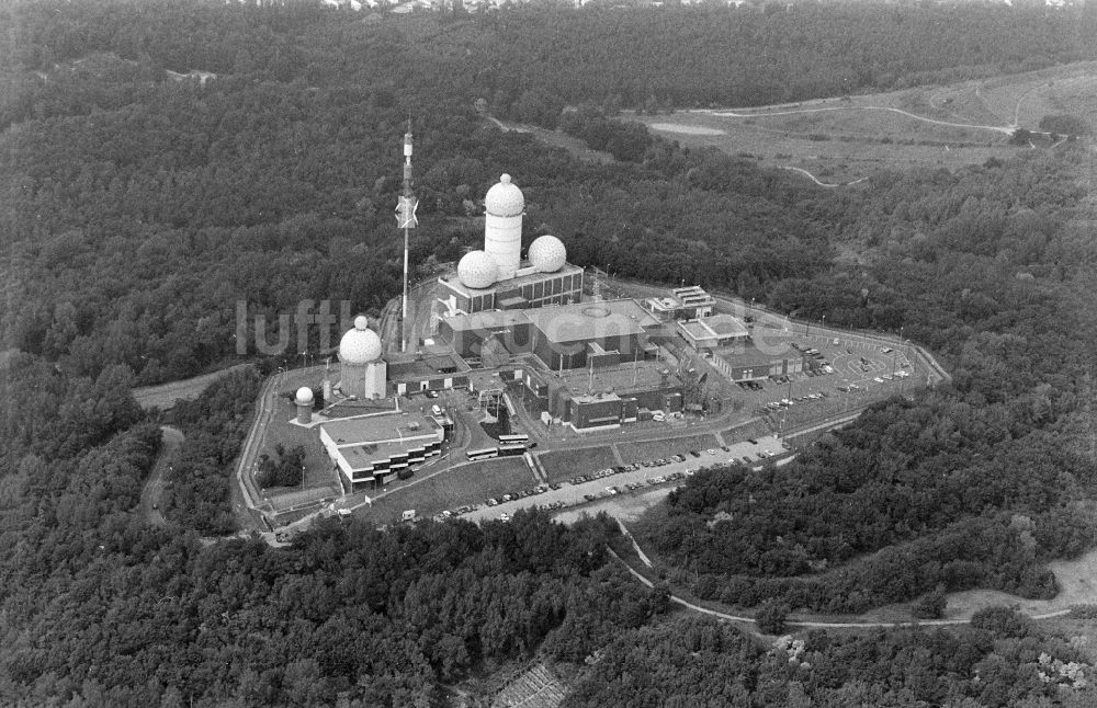 Berlin von oben - Militär- Abhör- und Radaranlage auf dem Teufelsberg in Berlin - Charlottenburg