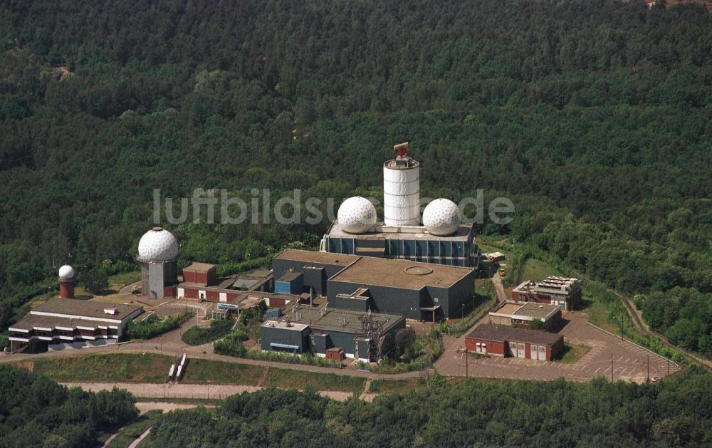 Berlin von oben - Militär- Abhör- und Radaranlage auf dem Teufelsberg in Berlin - Charlottenburg