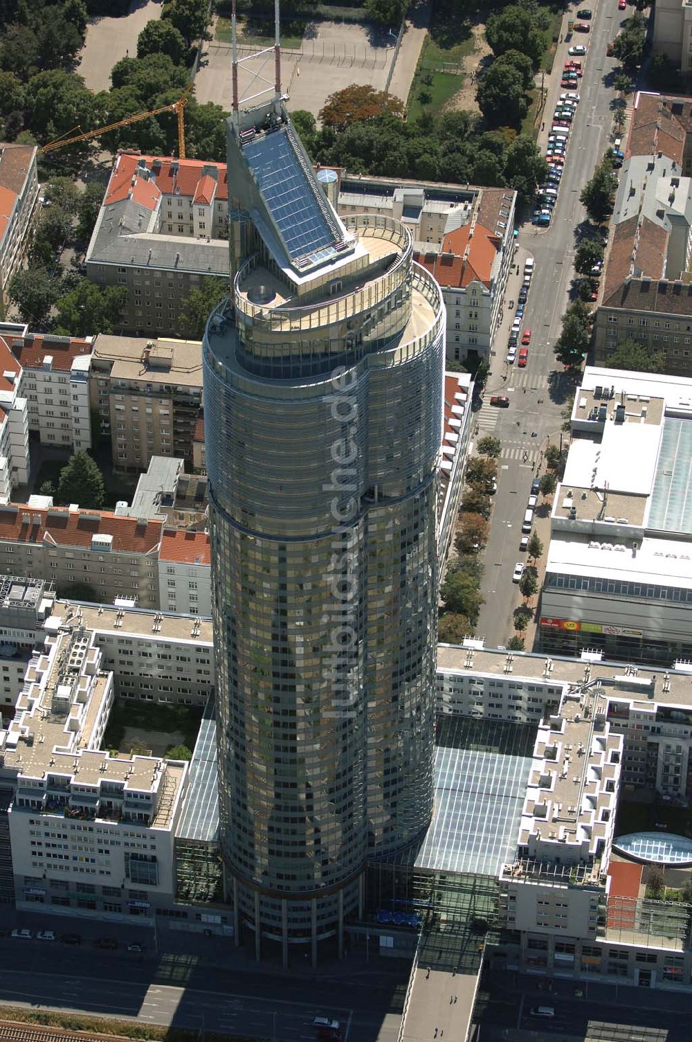 Luftaufnahme Wien - Millenium Tower in Wien