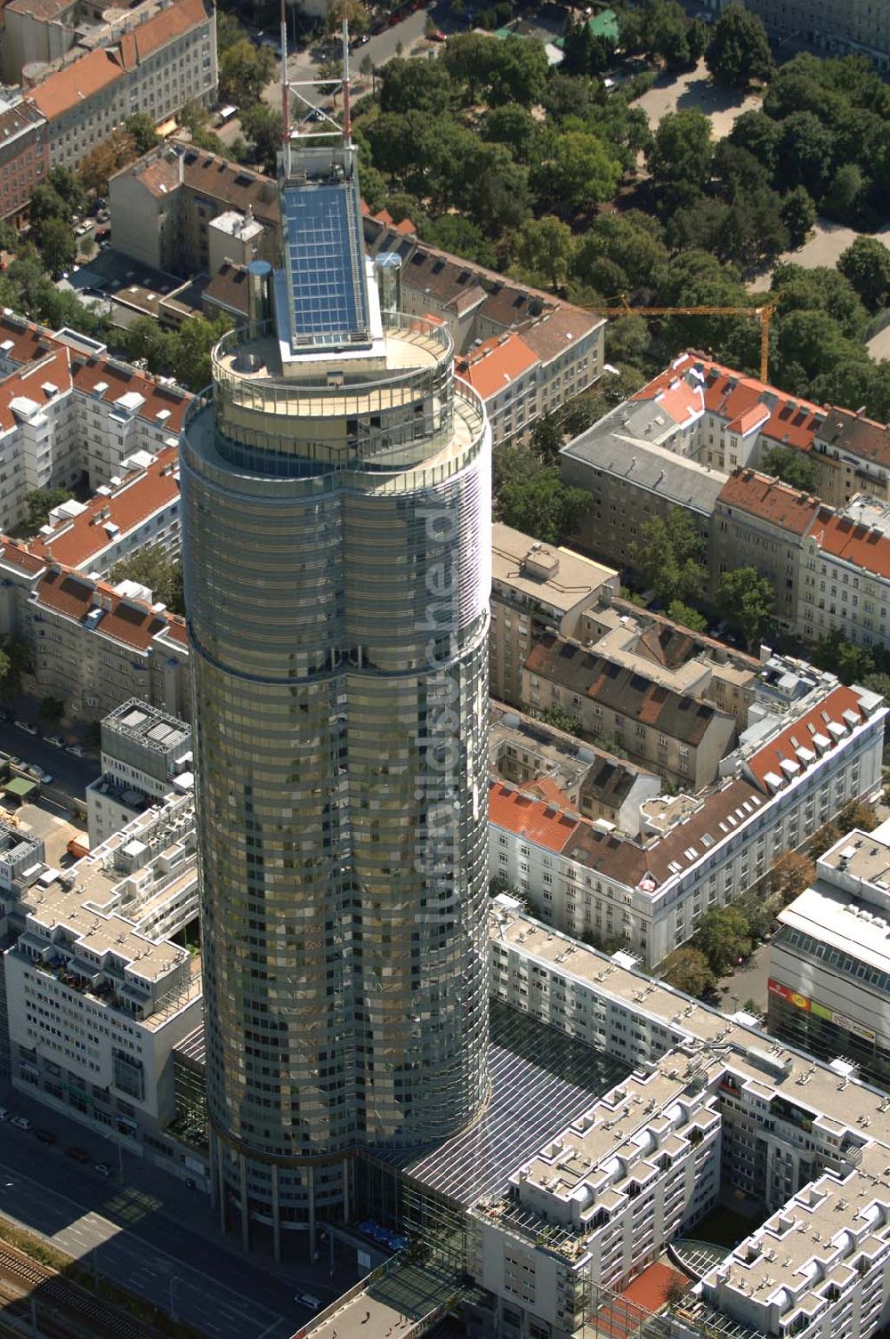 Luftbild Wien - Millenium Tower in Wien