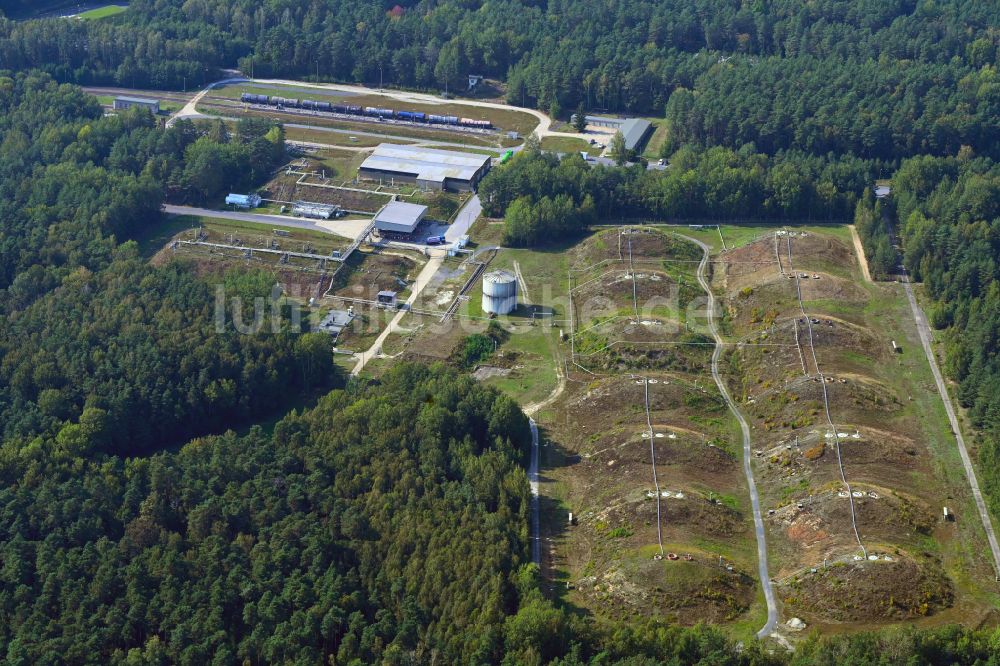 Cunnersdorf aus der Vogelperspektive: Mineralöl - Erdtanklager in Cunnersdorf im Bundesland Sachsen, Deutschland