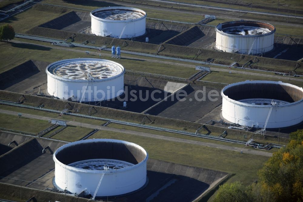 Luftaufnahme Seefeld - Mineralöl - Hochtanklager für Benzin und Diesel- Kraftstoffe in Seefeld im Bundesland Brandenburg