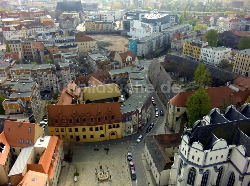 Luftaufnahme Halle / Saale - Mischbebauung von Alt- und Neubau- Wohngebäuden am Robert-Franz-Ring in der Altstadt von Halle in Sachsen-Anhalt