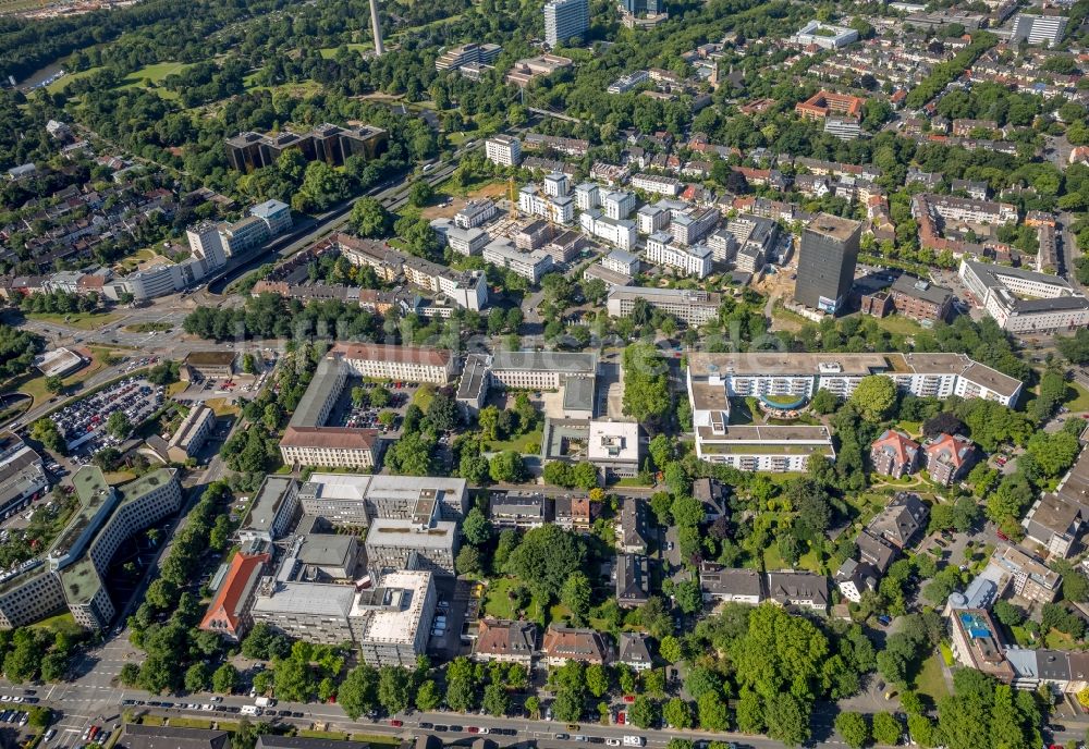 Dortmund von oben - Mischbebauung der Wohngebiets- und Gewerbeflächen im Ortsteil Westfalendamm-Nord in Dortmund im Bundesland Nordrhein-Westfalen, Deutschland