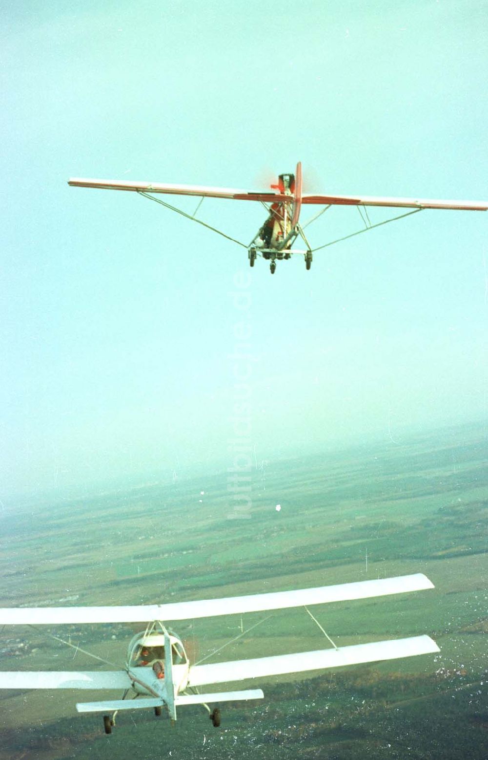 Brandenburg aus der Vogelperspektive: Mitflug mit UL- Flugzeugen vom Flugplatz Müncheberg/Eggersdorf aus über der Märkischen Schweiz