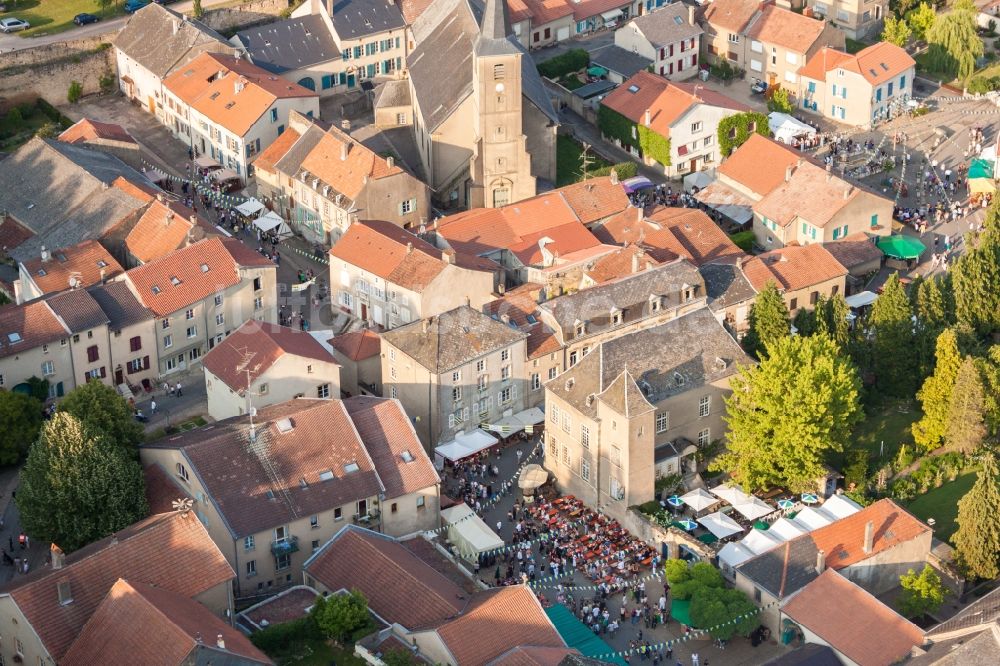 Luftbild Rodemack - Mittelaltermarkt in Rodemack in Grand Est, Frankreich