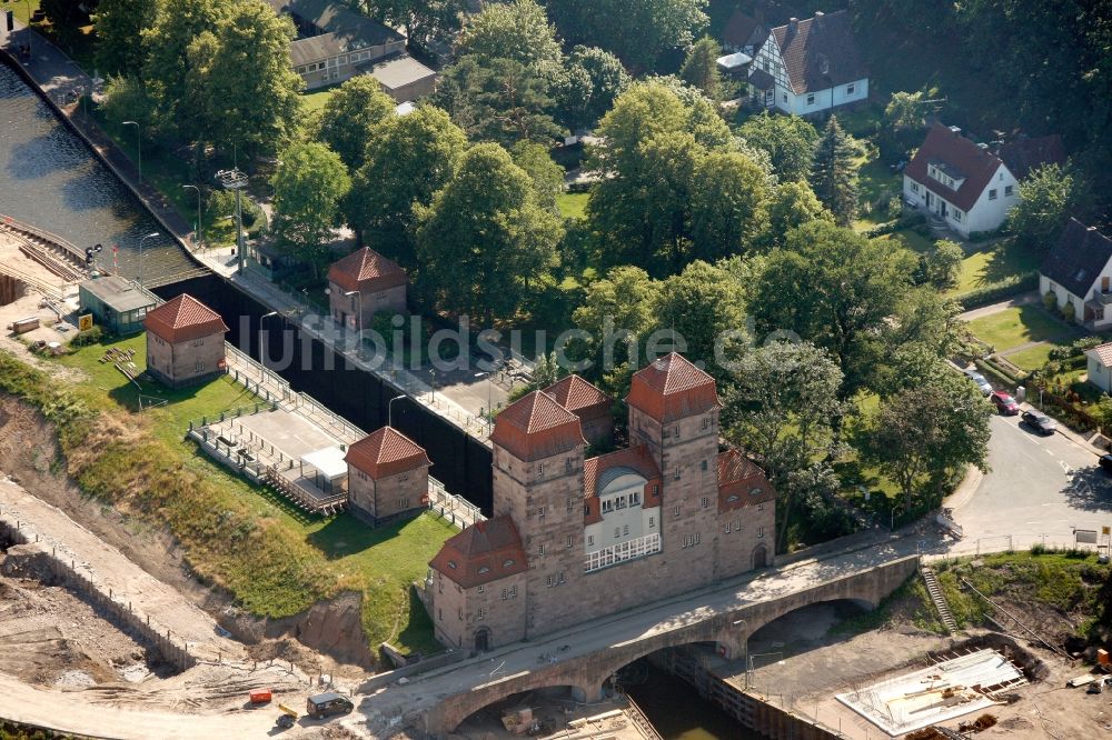 Minden von oben - Mittellandkanal - Schleuse in Minden im Bundesland Nordrhein-Westfalen