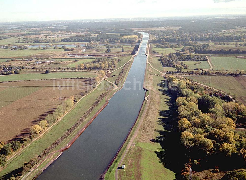 Rothensee / Sachsen-Anhalt von oben - Mittellandkanal westlich der fertigen Trogbrücke über die Elbe bei Rothensee.