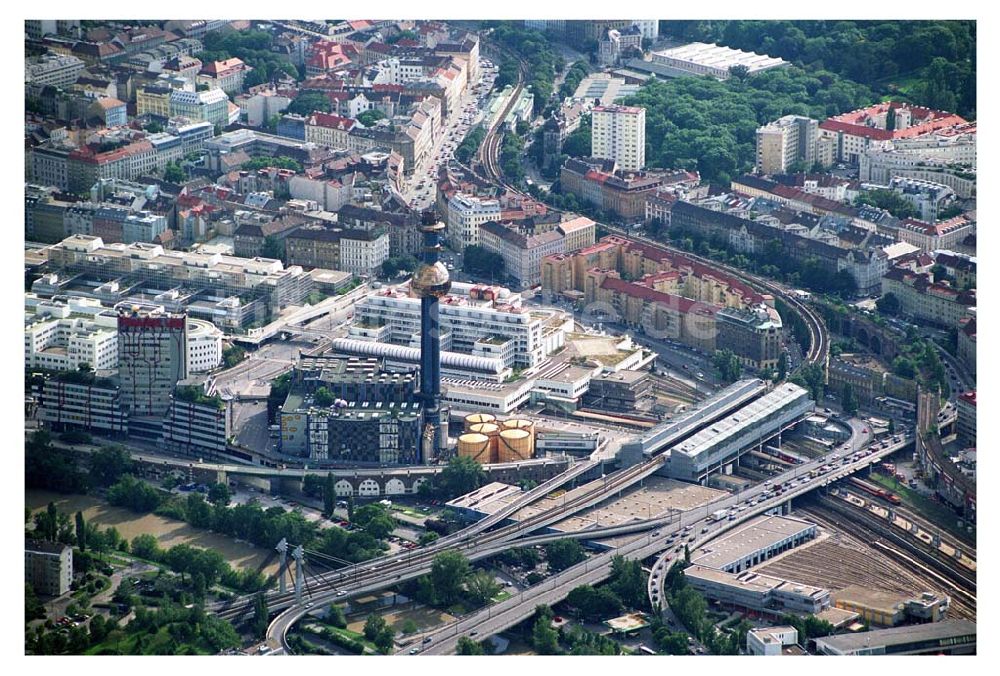 Wien (Österreich) von oben - Müllverbrennungsanlage Hundertwasser in Alsergrund - Wien (Österreich)