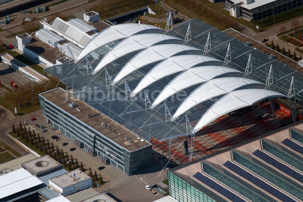 Luftbild Oberding - München Airport Centers (MAC) Dach des Flughafen München im Bundesland Bayern, Deutschland