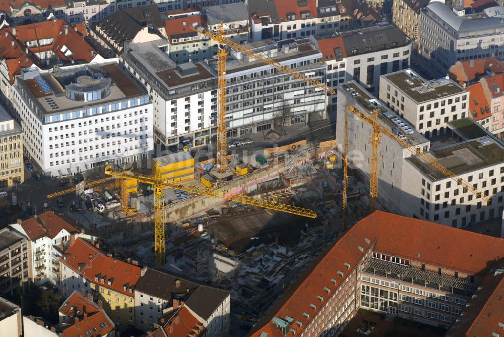 Luftbild München - München Blick auf die Baustelle für ein Wohn-, Park- und Geschäftshaus