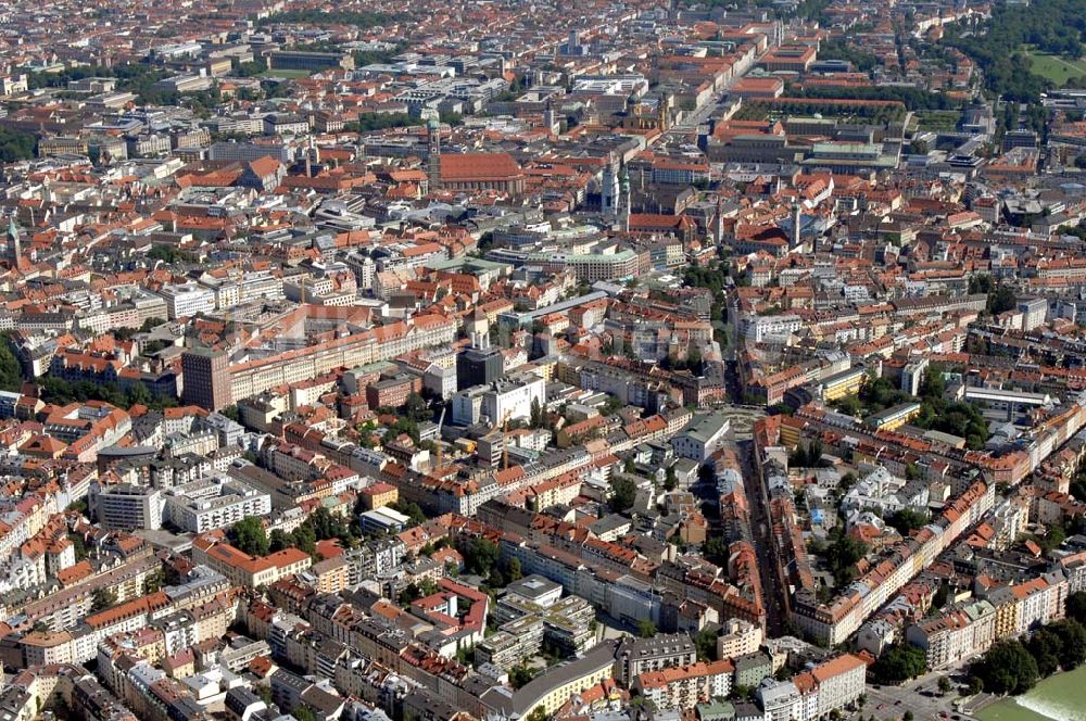 München von oben - Münchener Altstadt und Wohngebiet