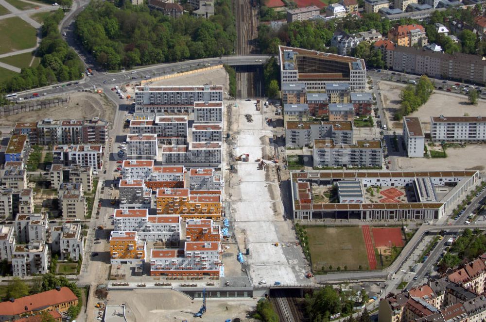 MÜNCHEN aus der Vogelperspektive: Münchner Stadtquartier Theresienhöhe