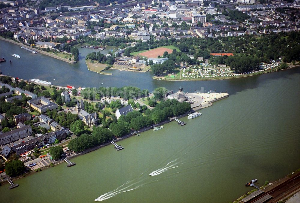 Luftbild Koblenz - Mündung der Mosel in den Fluß Rhein am Deutschen Eck in Koblenz in Rheinland-Pfalz