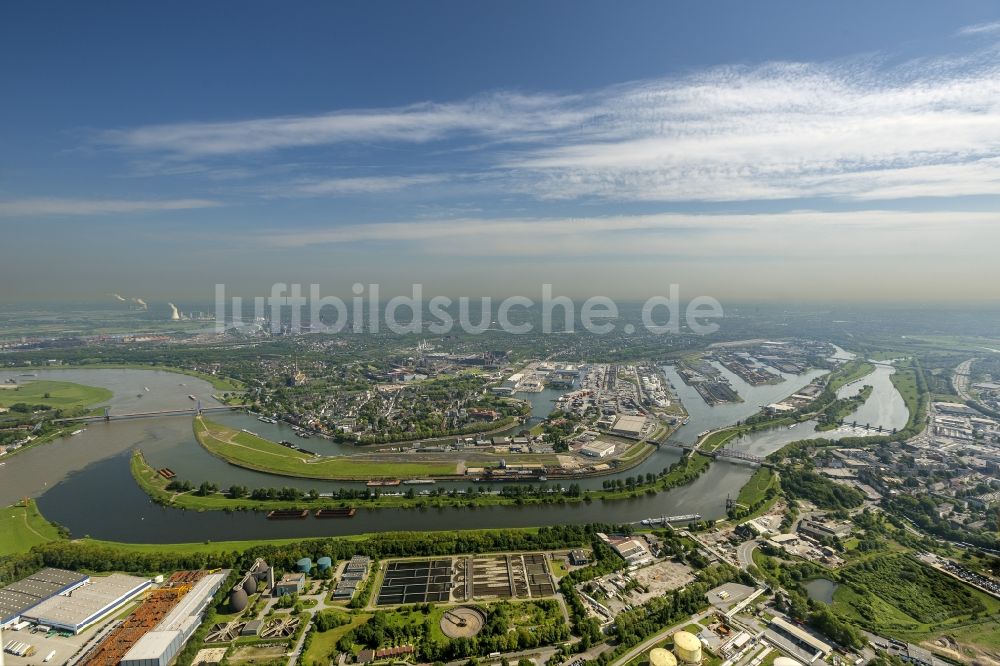 Luftaufnahme Duisburg - Mündung der Ruhr in den Rhein mit Industrieanlagen auf dem Kasslerfeld und der Mercatorinsel Duisburg Nordrhein-Westfalen