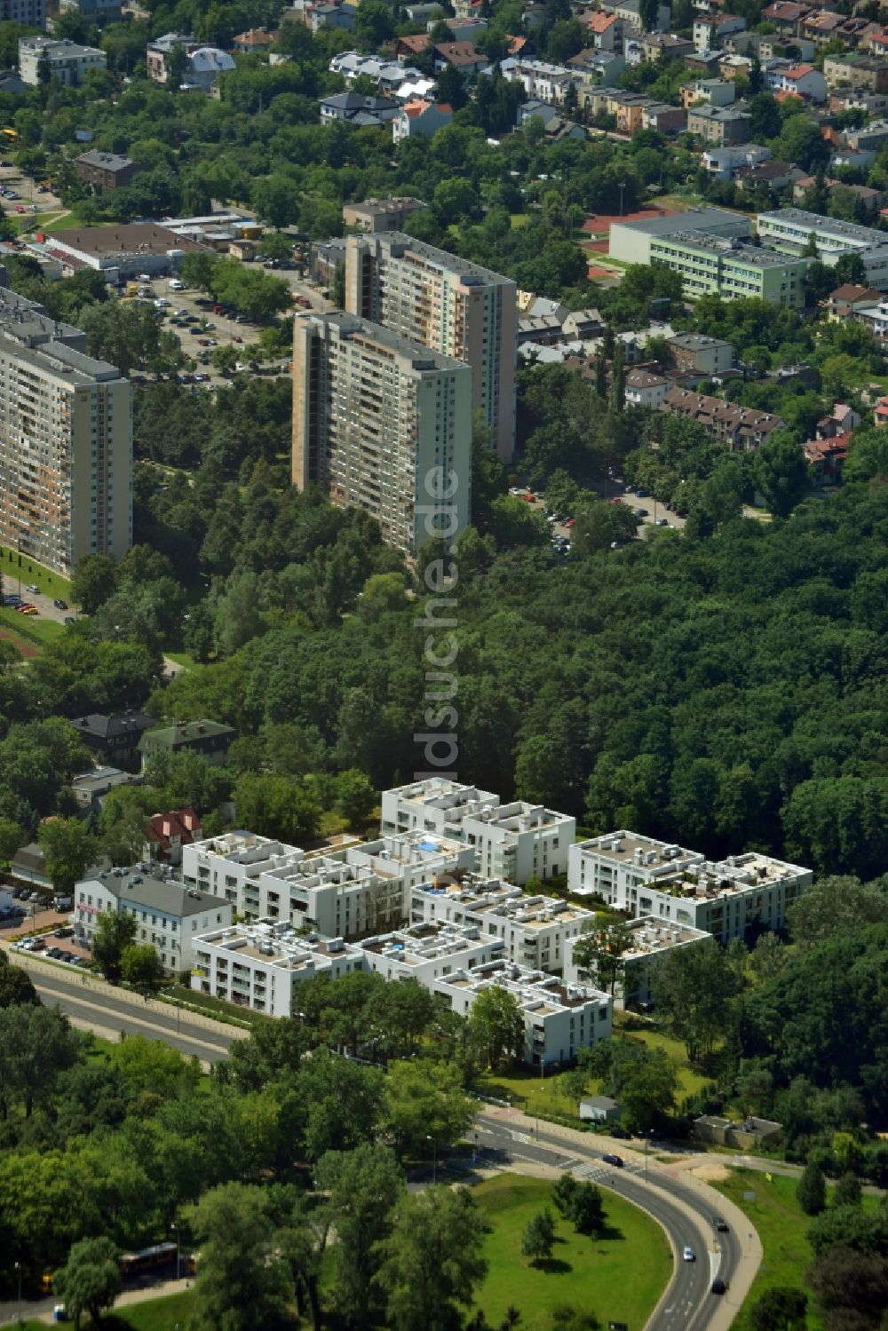 Luftbild Warschau - Moderne Mehrfamilienhaus- Stadthaussiedlung an der ul. Tczewska in Warschau in der Woiwodschaft Masowien in Polen