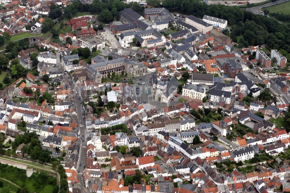 Luftbild Montreuil sur Mer - Montreuil im Departement Pas de Calais in Frankreich