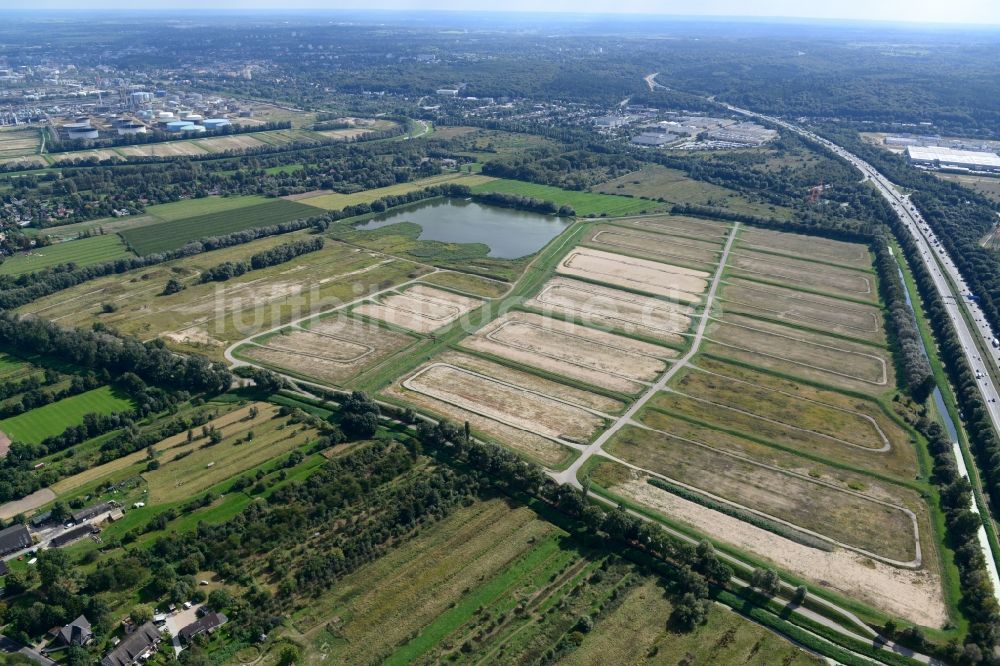 Luftaufnahme Hamburg Moorburg - Moorburger Elbdeich an der Autobahn A7 in Hamburg