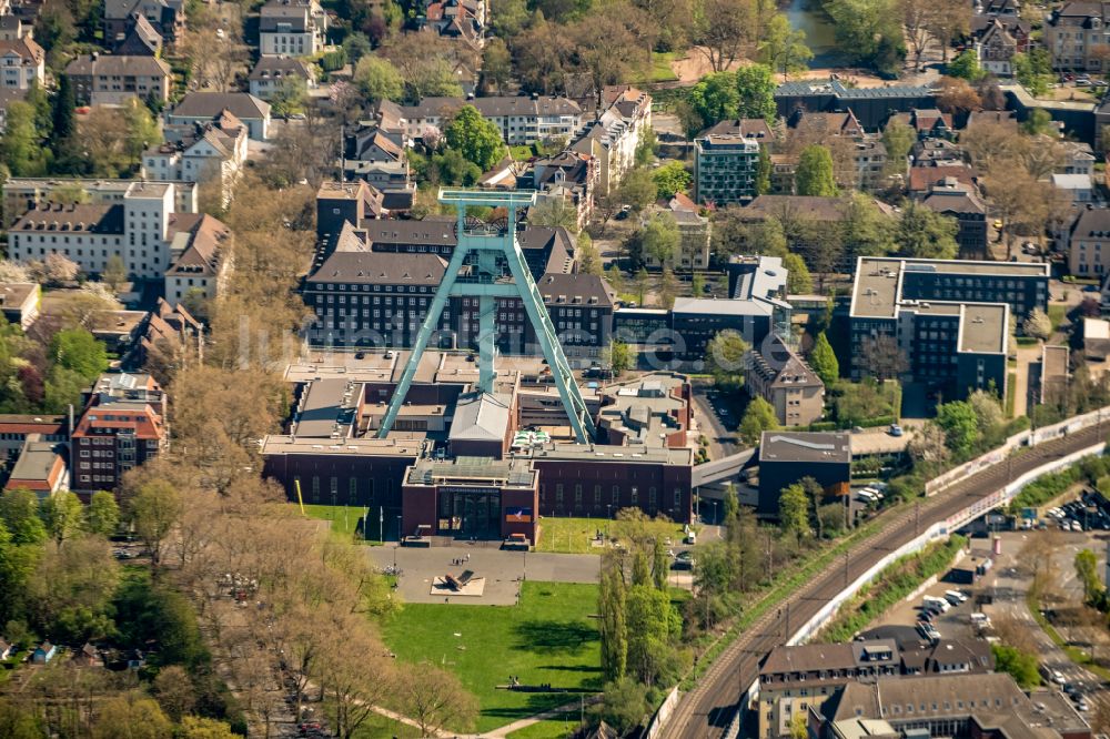 Bochum von oben - Museum Deutsches Bergbau-Museum in Bochum im Bundesland Nordrhein-Westfalen, Deutschland