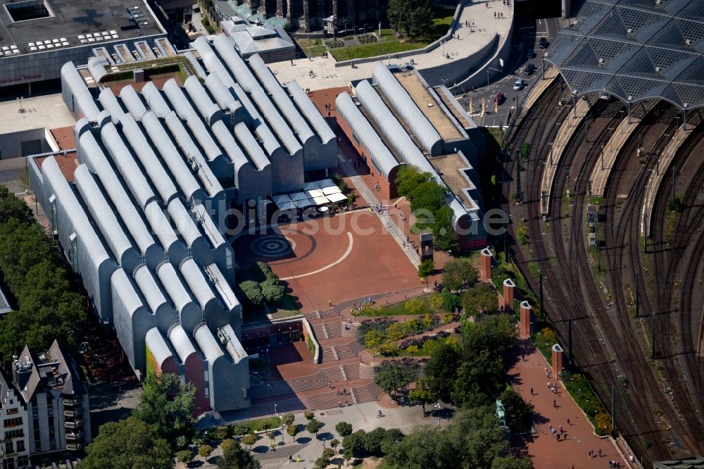 Luftbild Köln - Museum für moderne Kunst Museum Ludwig am Heinrich-Böll-Platz in Köln im Bundesland Nordrhein-Westfalen, Deutschland