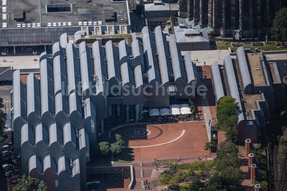 Luftaufnahme Köln - Museum für moderne Kunst Museum Ludwig am Heinrich-Böll-Platz in Köln im Bundesland Nordrhein-Westfalen, Deutschland