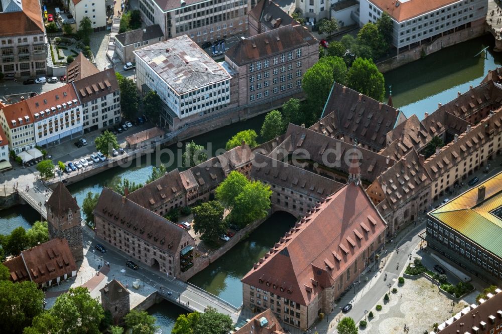 Luftaufnahme Nürnberg - Museums- Gebäude- Ensemble Arabisches Museum Nürnberg in Nürnberg im Bundesland Bayern, Deutschland