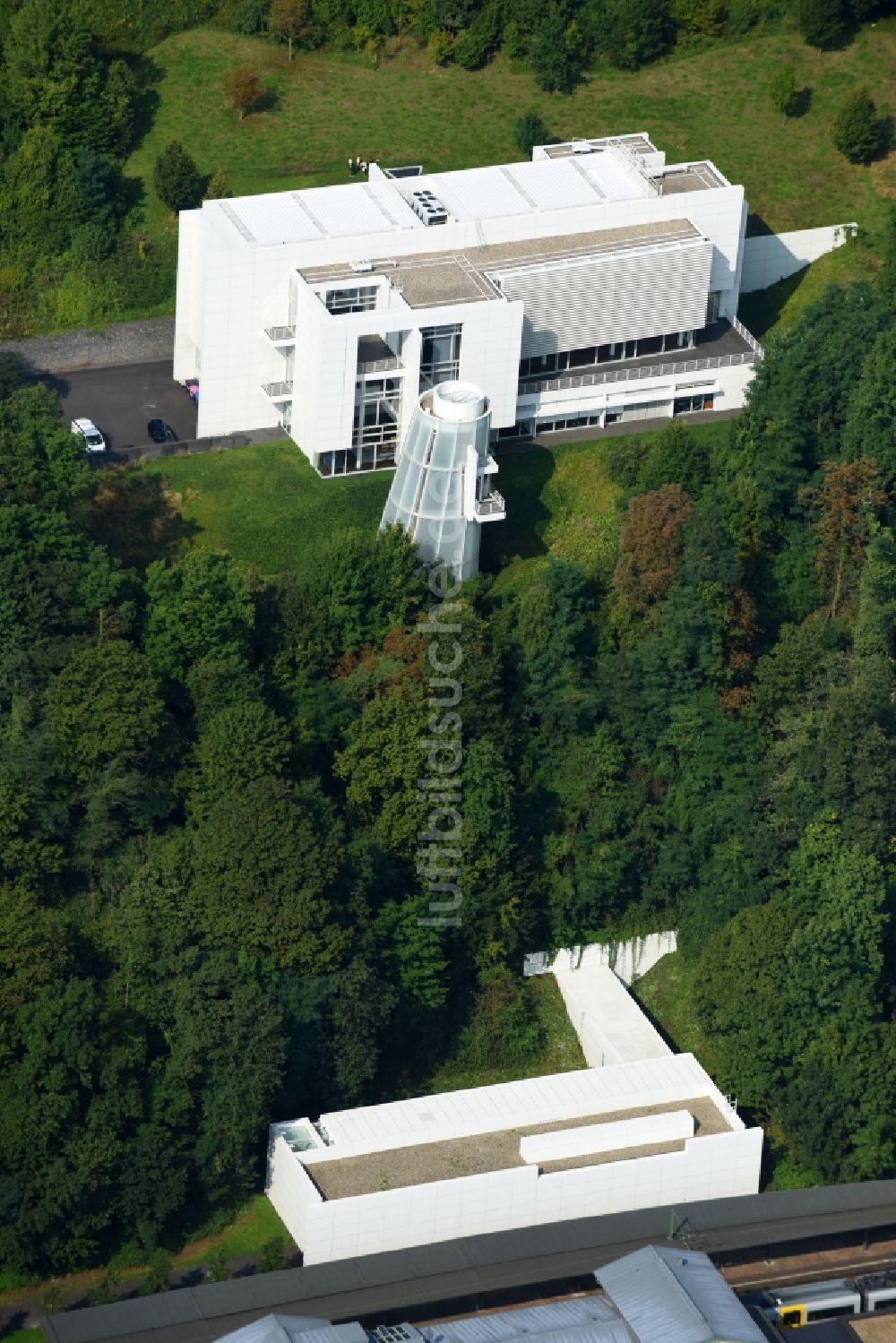 Luftaufnahme Remagen - Museums- Gebäude- Ensemble Arp Museum Bahnhof Rolandseck in Remagen im Bundesland Rheinland-Pfalz, Deutschland