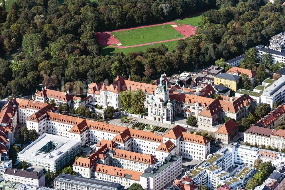 Luftbild München - Museums- Gebäude- Ensemble Bayerisches Nationalmuseum in München im Bundesland Bayern, Deutschland