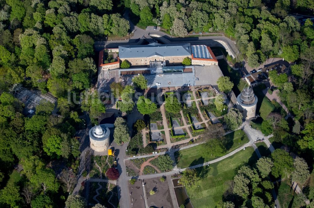 Erfurt von oben - Museums- Gebäude- Ensemble des Deutschen Gartenbaumuseums auf dem Gelände der Erfurt Buga 2021 in Erfurt im Bundesland Thüringen, Deutschland