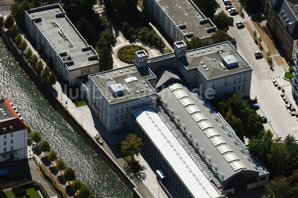 Luftbild Berlin - Museums- Gebäude- Ensemble Hamburger Bahnhof - Museum für Gegenwart - Berlin, Deutschland