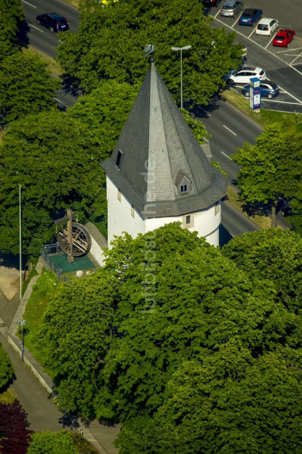 Luftaufnahme Dortmund - Museums- Gebäude- Ensemble des Museum Adlerturm in Dortmund im Bundesland Nordrhein-Westfalen